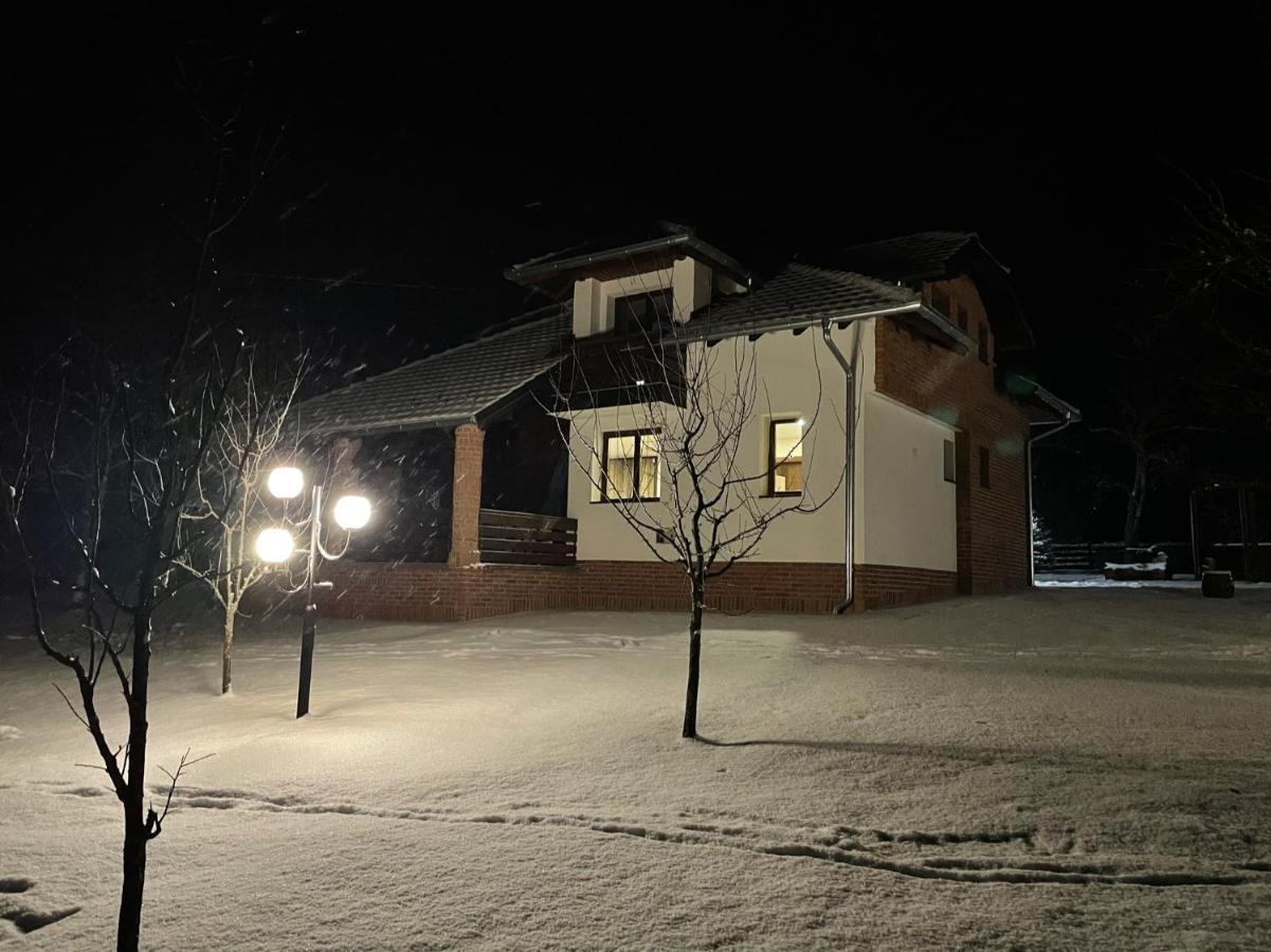 Seosko Domacinstvo Bondzulic Daire Užice Dış mekan fotoğraf